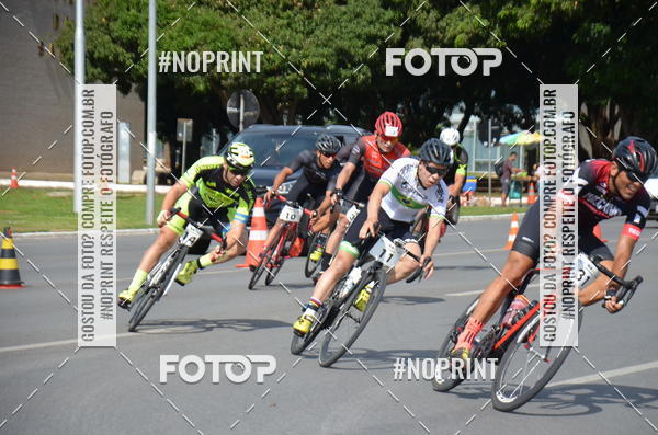 Buy your photos of the event100KM DE BRASLIA-COPA RESENHA MASTER DE CICLISMO. on Fotop