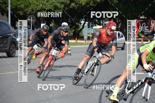 Buy your photos of the event100KM DE BRASLIA-COPA RESENHA MASTER DE CICLISMO. on Fotop