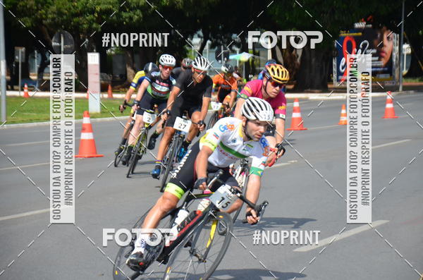 Buy your photos of the event100KM DE BRASLIA-COPA RESENHA MASTER DE CICLISMO. on Fotop