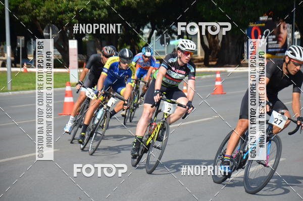 Buy your photos of the event100KM DE BRASLIA-COPA RESENHA MASTER DE CICLISMO. on Fotop