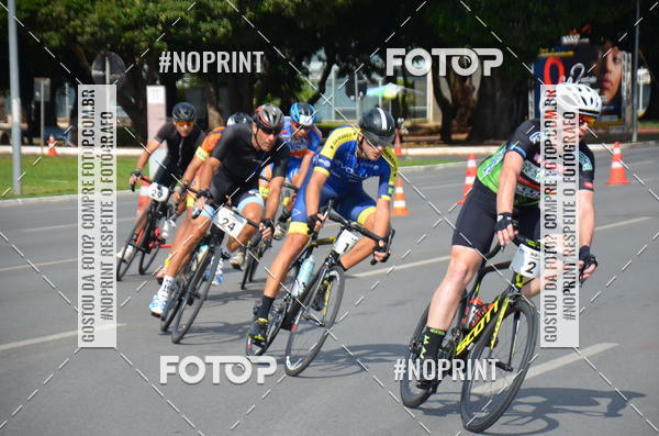 Buy your photos of the event100KM DE BRASLIA-COPA RESENHA MASTER DE CICLISMO. on Fotop