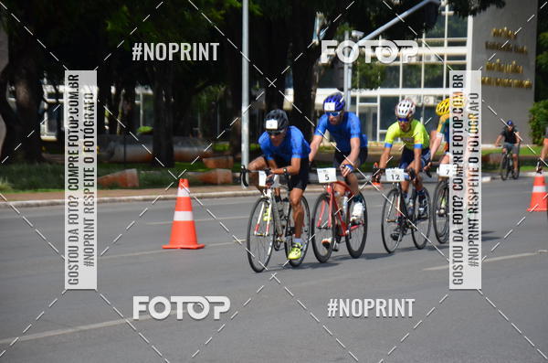 Buy your photos of the event100KM DE BRASLIA-COPA RESENHA MASTER DE CICLISMO. on Fotop