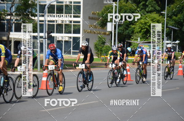 Buy your photos of the event100KM DE BRASLIA-COPA RESENHA MASTER DE CICLISMO. on Fotop