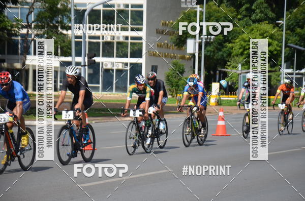 Buy your photos of the event100KM DE BRASLIA-COPA RESENHA MASTER DE CICLISMO. on Fotop