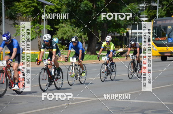 Buy your photos of the event100KM DE BRASLIA-COPA RESENHA MASTER DE CICLISMO. on Fotop