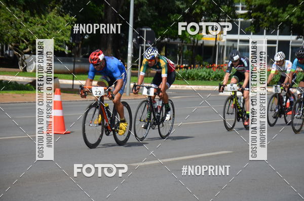 Buy your photos of the event100KM DE BRASLIA-COPA RESENHA MASTER DE CICLISMO. on Fotop