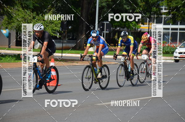 Buy your photos of the event100KM DE BRASLIA-COPA RESENHA MASTER DE CICLISMO. on Fotop
