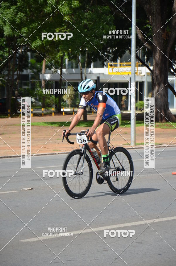 Buy your photos of the event100KM DE BRASLIA-COPA RESENHA MASTER DE CICLISMO. on Fotop