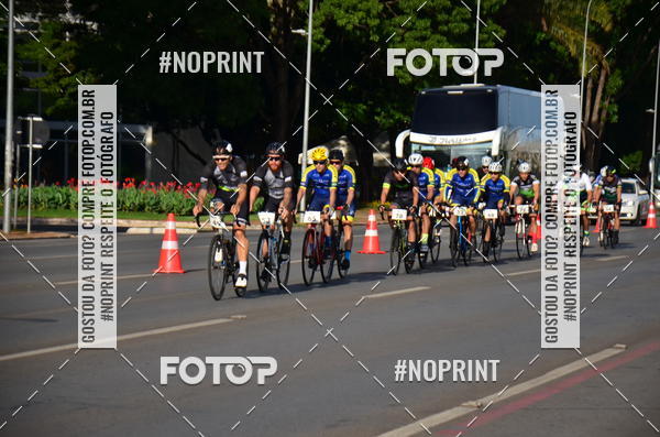 Compre as suas fotos do evento100KM DE BRASLIA-COPA RESENHA MASTER DE CICLISMO. no Fotop