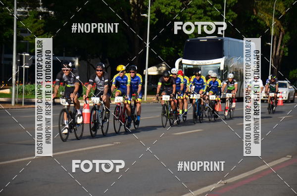 Compre as suas fotos do evento100KM DE BRASLIA-COPA RESENHA MASTER DE CICLISMO. no Fotop
