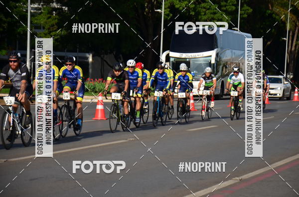 Compre as suas fotos do evento100KM DE BRASLIA-COPA RESENHA MASTER DE CICLISMO. no Fotop