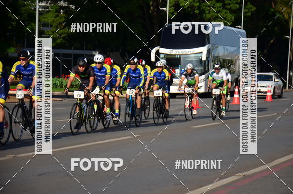 Compre as suas fotos do evento100KM DE BRASLIA-COPA RESENHA MASTER DE CICLISMO. no Fotop