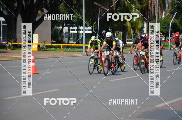 Buy your photos of the event100KM DE BRASLIA-COPA RESENHA MASTER DE CICLISMO. on Fotop