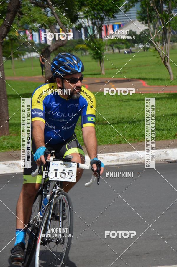 Buy your photos of the event100KM DE BRASLIA-COPA RESENHA MASTER DE CICLISMO. on Fotop