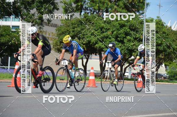 Buy your photos of the event100KM DE BRASLIA-COPA RESENHA MASTER DE CICLISMO. on Fotop