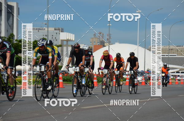 Buy your photos of the event100KM DE BRASLIA-COPA RESENHA MASTER DE CICLISMO. on Fotop