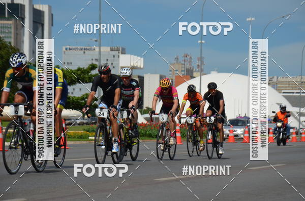 Buy your photos of the event100KM DE BRASLIA-COPA RESENHA MASTER DE CICLISMO. on Fotop