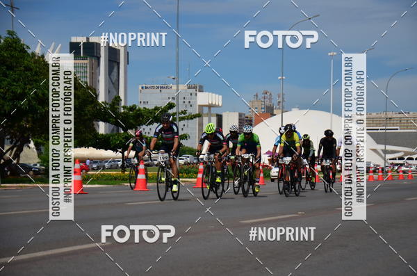 Buy your photos of the event100KM DE BRASLIA-COPA RESENHA MASTER DE CICLISMO. on Fotop