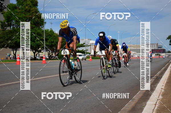 Buy your photos of the event100KM DE BRASLIA-COPA RESENHA MASTER DE CICLISMO. on Fotop