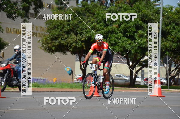 Buy your photos of the event100KM DE BRASLIA-COPA RESENHA MASTER DE CICLISMO. on Fotop