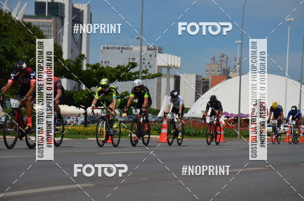 Buy your photos of the event100KM DE BRASLIA-COPA RESENHA MASTER DE CICLISMO. on Fotop