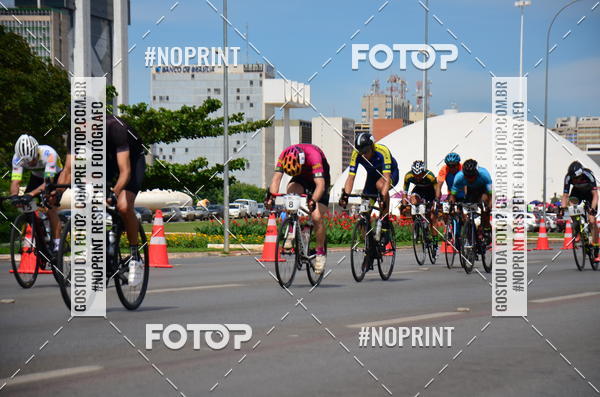 Buy your photos of the event100KM DE BRASLIA-COPA RESENHA MASTER DE CICLISMO. on Fotop