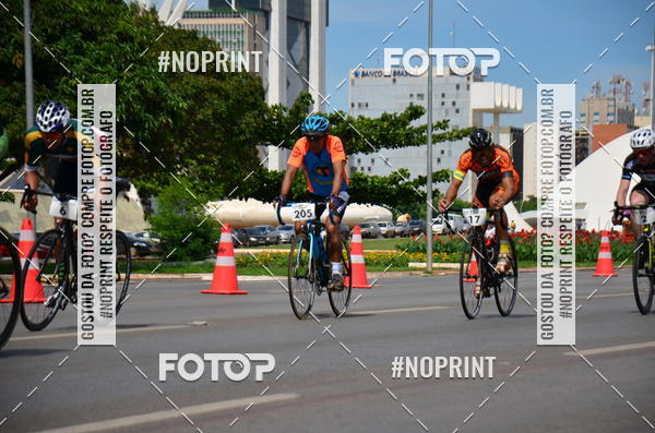 Buy your photos of the event100KM DE BRASLIA-COPA RESENHA MASTER DE CICLISMO. on Fotop