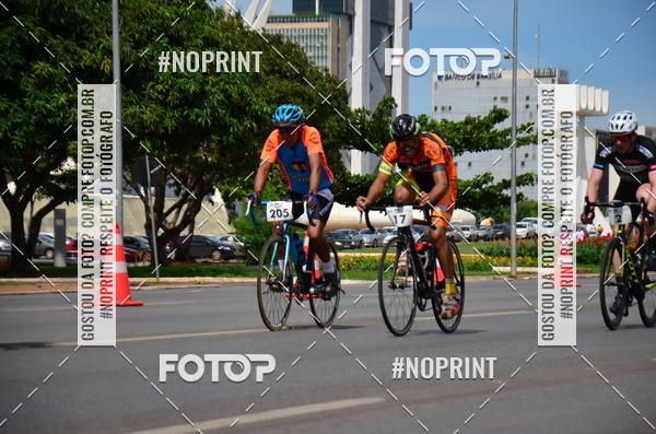 Buy your photos of the event100KM DE BRASLIA-COPA RESENHA MASTER DE CICLISMO. on Fotop