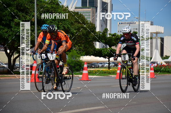 Buy your photos of the event100KM DE BRASLIA-COPA RESENHA MASTER DE CICLISMO. on Fotop