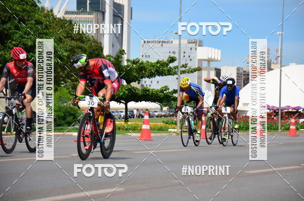 Buy your photos of the event100KM DE BRASLIA-COPA RESENHA MASTER DE CICLISMO. on Fotop