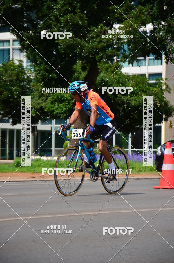 Buy your photos of the event100KM DE BRASLIA-COPA RESENHA MASTER DE CICLISMO. on Fotop