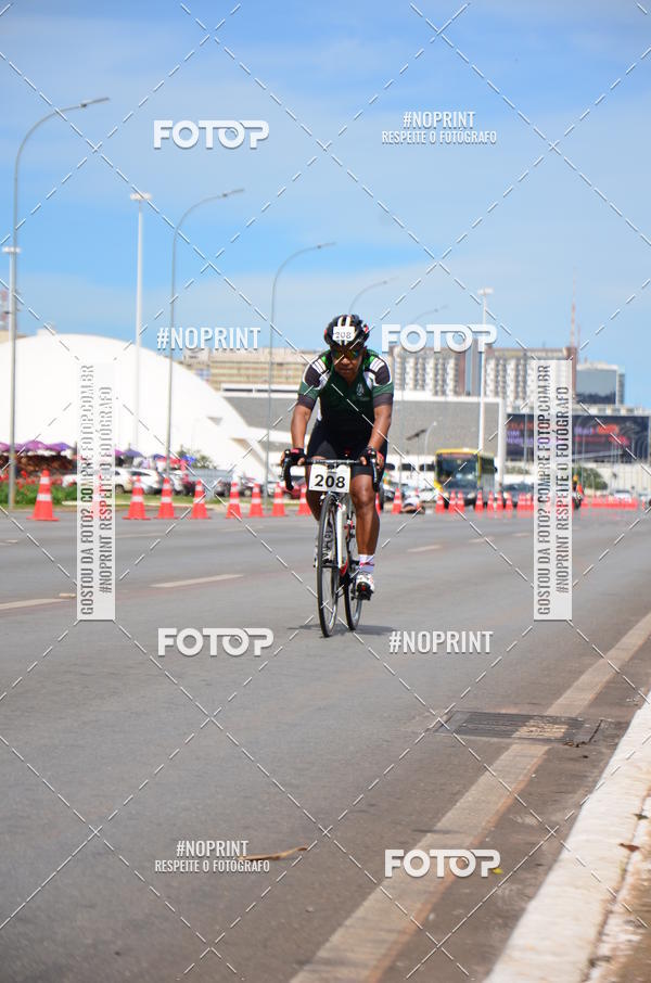 Buy your photos of the event100KM DE BRASLIA-COPA RESENHA MASTER DE CICLISMO. on Fotop