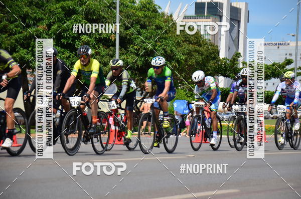 Buy your photos of the event100KM DE BRASLIA-COPA RESENHA MASTER DE CICLISMO. on Fotop