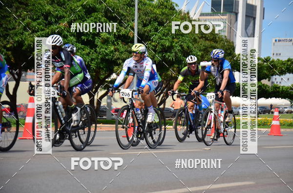 Buy your photos of the event100KM DE BRASLIA-COPA RESENHA MASTER DE CICLISMO. on Fotop