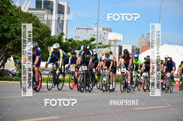 Buy your photos of the event100KM DE BRASLIA-COPA RESENHA MASTER DE CICLISMO. on Fotop