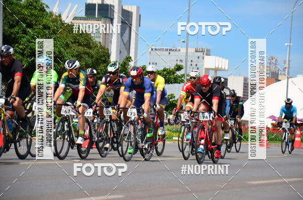 Buy your photos of the event100KM DE BRASLIA-COPA RESENHA MASTER DE CICLISMO. on Fotop