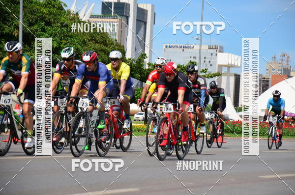 Buy your photos of the event100KM DE BRASLIA-COPA RESENHA MASTER DE CICLISMO. on Fotop