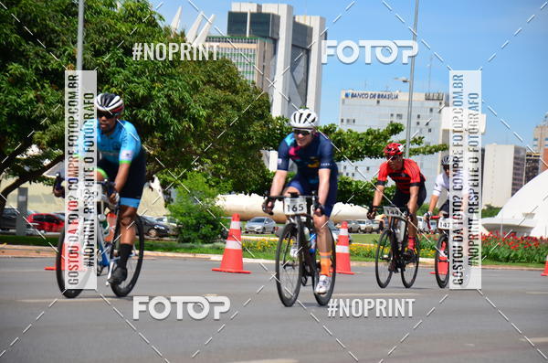 Buy your photos of the event100KM DE BRASLIA-COPA RESENHA MASTER DE CICLISMO. on Fotop