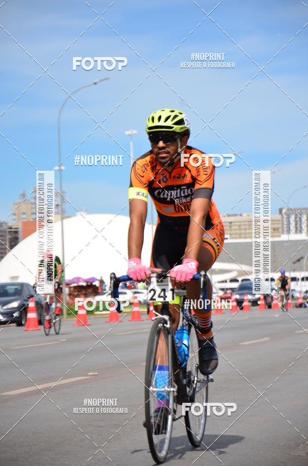 Buy your photos of the event100KM DE BRASLIA-COPA RESENHA MASTER DE CICLISMO. on Fotop