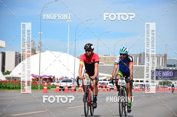 Buy your photos of the event100KM DE BRASLIA-COPA RESENHA MASTER DE CICLISMO. on Fotop