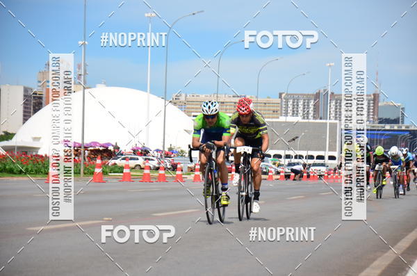 Buy your photos of the event100KM DE BRASLIA-COPA RESENHA MASTER DE CICLISMO. on Fotop