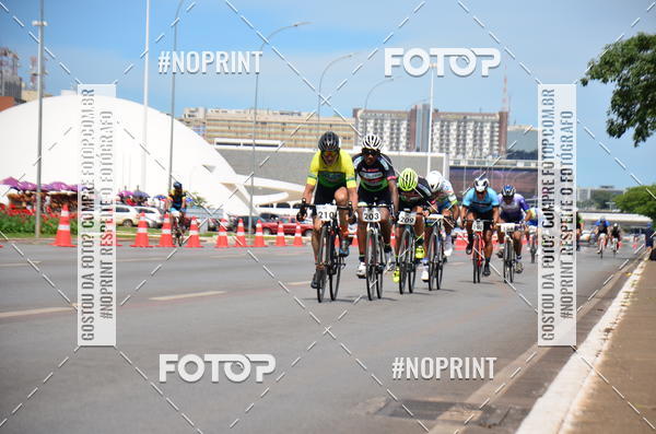 Buy your photos of the event100KM DE BRASLIA-COPA RESENHA MASTER DE CICLISMO. on Fotop