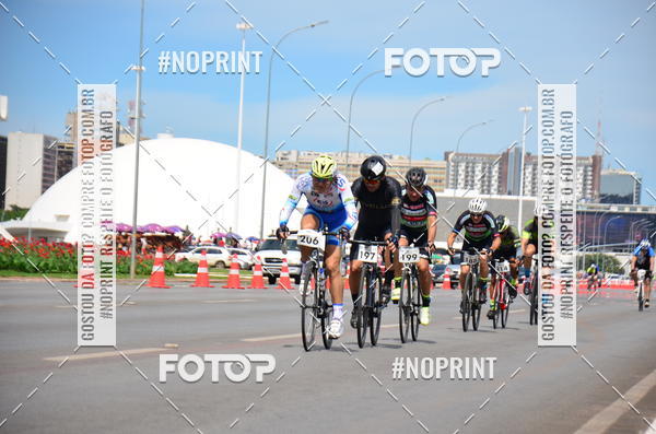 Buy your photos of the event100KM DE BRASLIA-COPA RESENHA MASTER DE CICLISMO. on Fotop