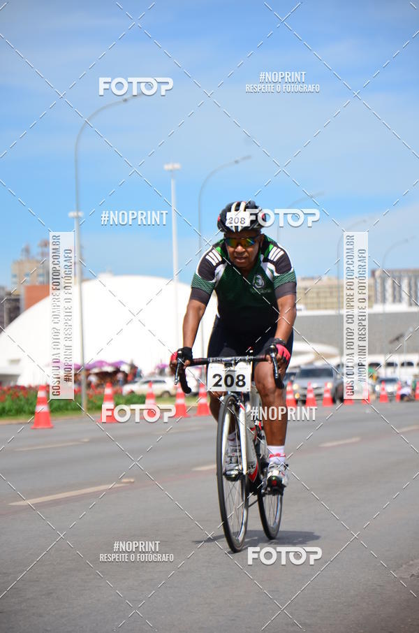 Buy your photos of the event100KM DE BRASLIA-COPA RESENHA MASTER DE CICLISMO. on Fotop