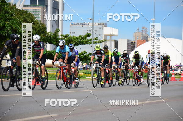 Buy your photos of the event100KM DE BRASLIA-COPA RESENHA MASTER DE CICLISMO. on Fotop