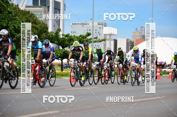 Buy your photos of the event100KM DE BRASLIA-COPA RESENHA MASTER DE CICLISMO. on Fotop
