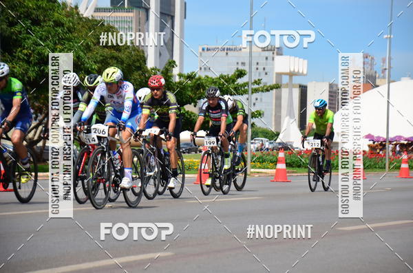 Buy your photos of the event100KM DE BRASLIA-COPA RESENHA MASTER DE CICLISMO. on Fotop