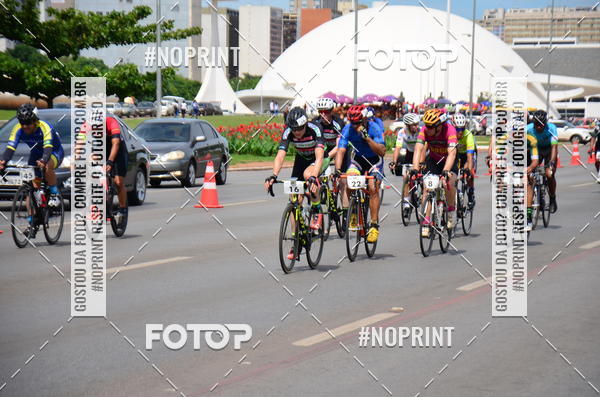 Buy your photos of the event100KM DE BRASLIA-COPA RESENHA MASTER DE CICLISMO. on Fotop