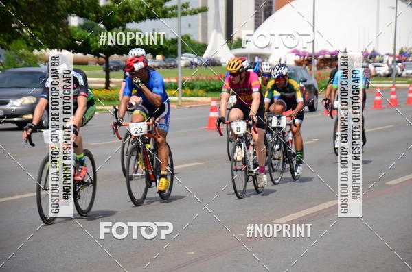 Buy your photos of the event100KM DE BRASLIA-COPA RESENHA MASTER DE CICLISMO. on Fotop