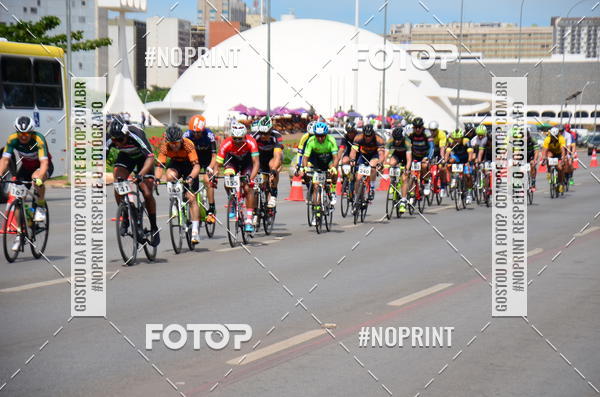 Buy your photos of the event100KM DE BRASLIA-COPA RESENHA MASTER DE CICLISMO. on Fotop